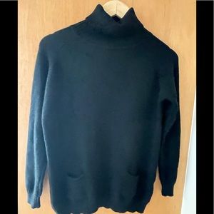 Black  turtle neck sweater